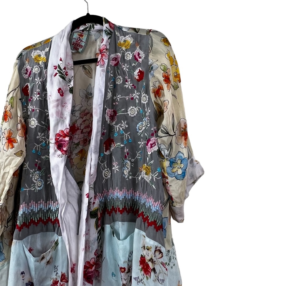 Johnny Was Pastel Floral Embroidery Silk Kimono Size Small - Picture 4 of 5